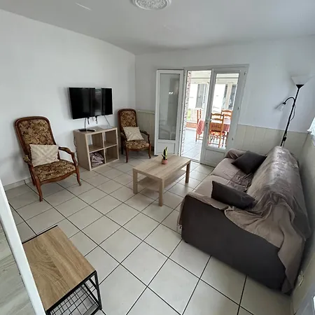 Maison Confort Proche Plages Et Commerces بيت للعطل